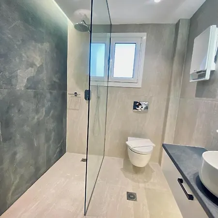 Pami Apartment